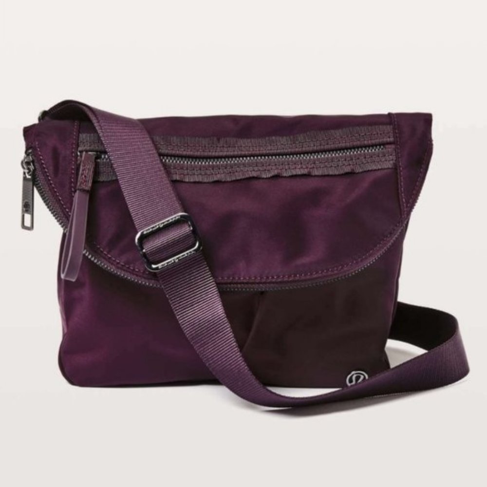 Lululemon Festival II Black Cherry Crossbody Purse